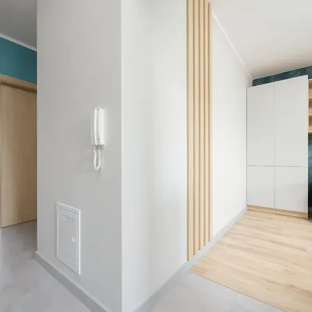 Parking & Biurko 2 Sypialnie By Renters Apartment