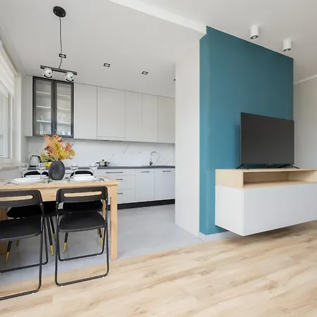 Parking & Biurko 2 Sypialnie By Renters Warsaw