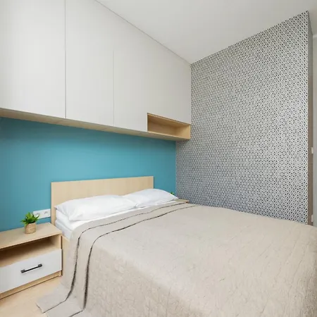 Parking & Biurko 2 Sypialnie By Renters * Warsaw